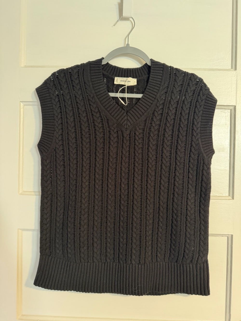 NWOT Everlane Sz Small Black V‑Neck Cable Knit Organic Cotton Sweater Vest